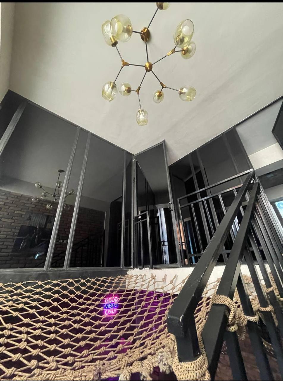 Local Hotel Ташкент Екстериор снимка